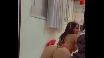 Bitches showinf off your hot body