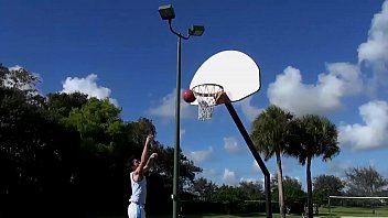 Free Video thumbnail