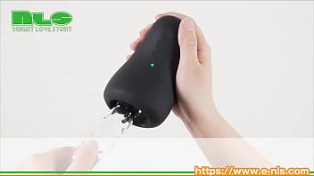 グリグリ動くローラーが裏スジを刺激。ずっと浸っていたい擦り上げ刺激です。