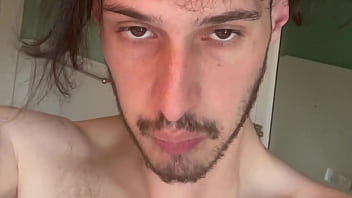 Malik vadheim window light selfie vid