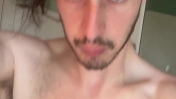 Malik vadheim window light selfie vid Malik vadheim window light selfie vid