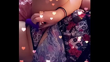 Dirty lil milk showing you how to fuck her right