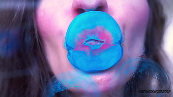 Dirty deep blue kiss