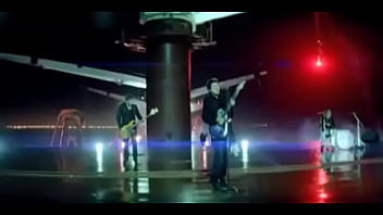 Muse starlight oficial video form the á black holes and reveletions of muse