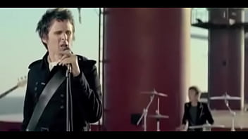 Muse starlight oficial video form the á black holes and reveletions of muse Muse starlight oficial video form the á black holes and reveletions of muse