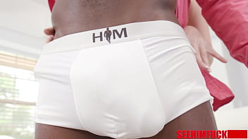 Busty blake blossom lusts for jack rippher’s ass in blowjob rush