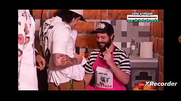 Orochinho do canal orochidois mostra ovo