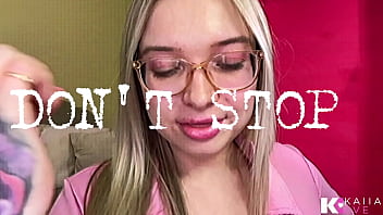 Cum on goon for a real curvy blonde sex goddess