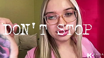 Cum on goon for a real curvy blonde sex goddess