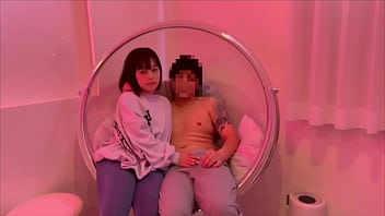 【大学生カップルのハメ撮り動画】私たちのぎこちない素人のセックスを公開します。