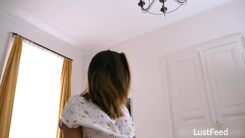 Creampie sex tape with tiny latina hotwife frida sante