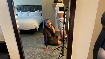 Sucking all the nut outta this dick