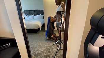 Sucking all the nut outta this dick