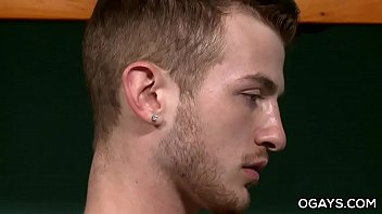 Archer Hart Watching Gay Porn thumbnail