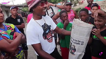 El mago le hace una gran propuesta