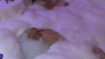 I love having sex in the jacuzzi my husband's friends know it and they please me