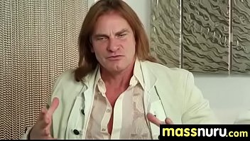 Slippery massage with happy end 6