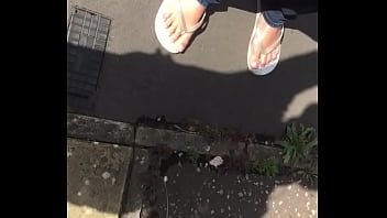 Next door neighbour feet delicious