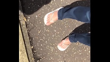 Next door neighbour feet delicious