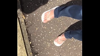 Next door neighbour feet delicious