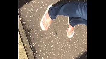 Next door neighbour feet delicious