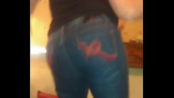 High dumb white slut entertaining the neighborhood