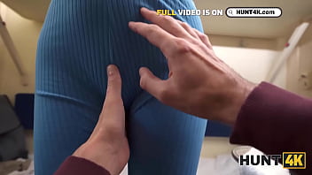 Hunt4k having fun in a train with a girl who likes sucking strangers dicks Hunt4k having fun in a train with a girl who likes sucking strangers dicks