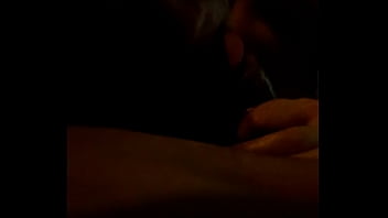 Morena chupando gostoso depois da gosada