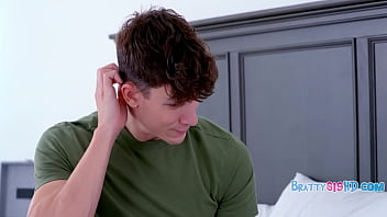 Pretty latina gets messy to seduce her step brother