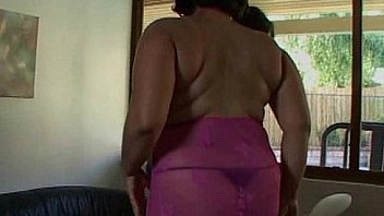 Busty Mature Slut thumbnail