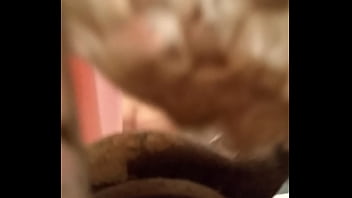 Gran culo en el baño