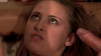 Threesome double penetration with great brunette