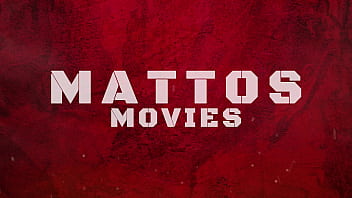 Professorinha cuspe peito e gozo na cara do aluno