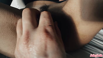 Stepsis jerked my cock while im driving