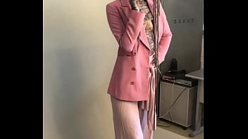 Sneak peek of the photoshoot with sujarta #photoshootpreview #creativevibes #sujartacollab #anuskatzz #anuskat