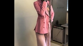 Sneak peek of the photoshoot with sujarta #photoshootpreview #creativevibes #sujartacollab #anuskatzz #anuskat