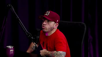 Uma amiga o indicou para o pornô faz despedida de solteiro só grava se bater o tesão perdeu as contas de quantas já comeu e os exames pitoco watch sheer red