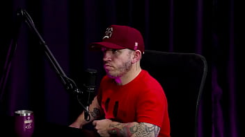 Uma amiga o indicou para o pornô faz despedida de solteiro só grava se bater o tesão perdeu as contas de quantas já comeu e os exames pitoco watch sheer red