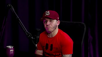 Uma amiga o indicou para o pornô faz despedida de solteiro só grava se bater o tesão perdeu as contas de quantas já comeu e os exames pitoco watch sheer red