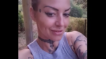 Coucou mes petits cœurs comment ça va lundi je serai en live à partir de