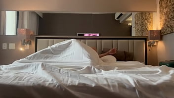 Sexo gostoso pela manhã leite na boca não pode faltar Sexo gostoso pela manhã leite na boca não pode faltar