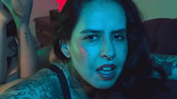 Can you fit your tongue in between each of my toes