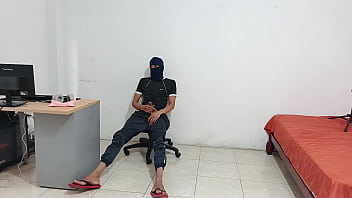 I masturbate my cock after my stepsister gets me horny