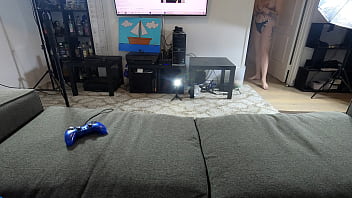 Slut sucks gamer nerds cock