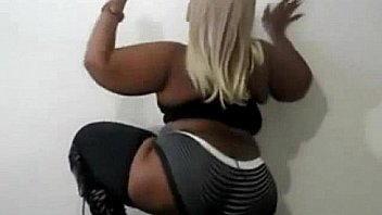 Bbw bouncing her black butt