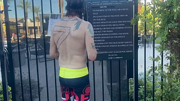 The tour of the home of the d3ad rac3r