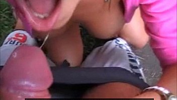 Outdoor amateur blowjob and fucking
