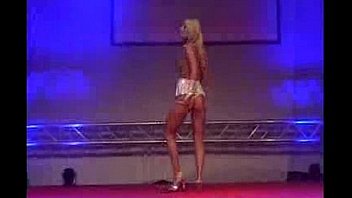 Foxy striper dildoing on stage Foxy striper dildoing on stage