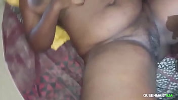 Horny mama let me fuck her