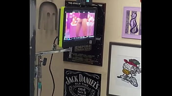 Have you guys seen what rickygreenwoodx watches on his private cam